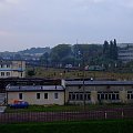 8.10.2007 Skład ciągnięty przez ET42. W składzie widzimy 2 lokomotywy, jedną za et42 jest to nowa stonka a dalej to pseudo gagarin
