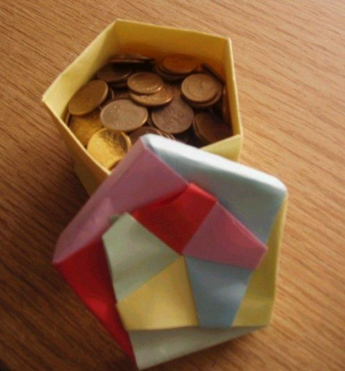 pudełko origami......i jego zawartość