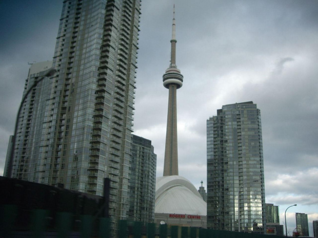 Toronto - moje miasto #Toronto #Kanada #miasto #wiezowce #wieza #budowle #stadion