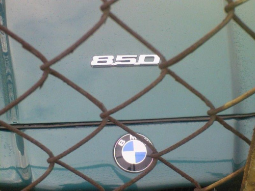 BMW 850