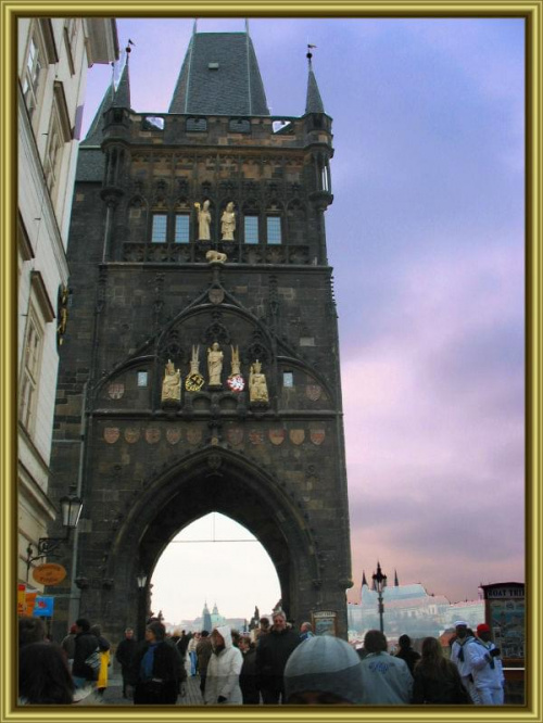 Praga i jej ulice #Praga #miasta #stolice #ulice #kamienice #budynki #architektura