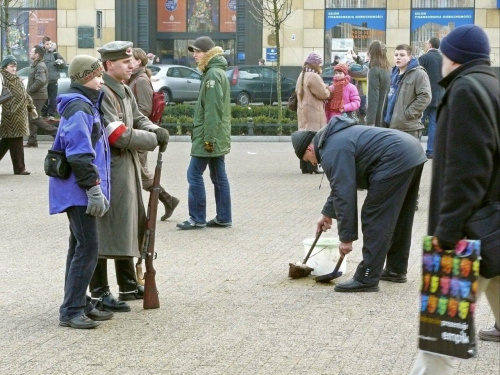 Pl.Wolności P-ń. 27.12.07