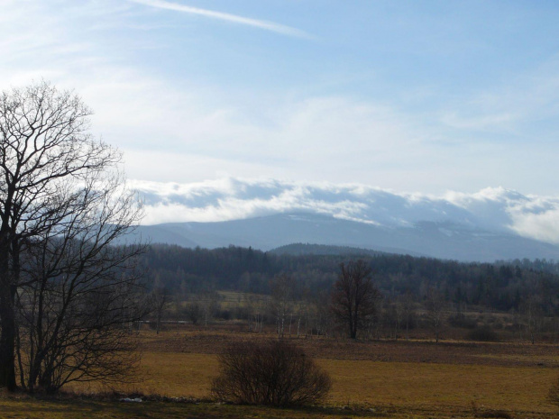 Śnieżka chmury, wiatr