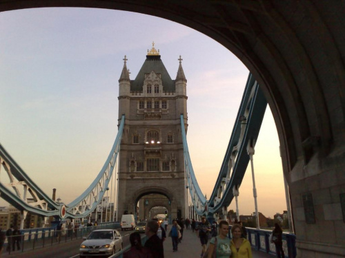 tower bridge