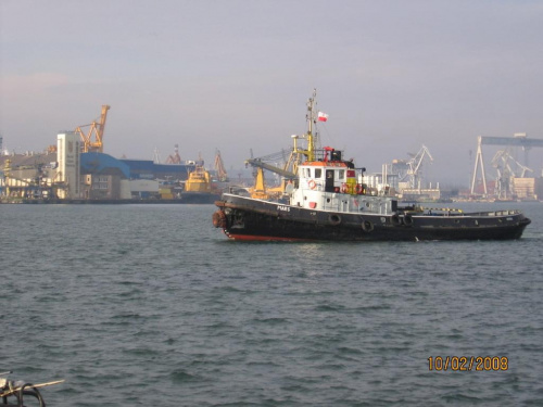 Port w Gdyni #statek #morze #port