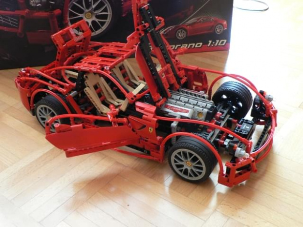 Ferrari Fiorano z Lego