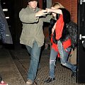 MK running into her car in NYC-paparazzi luty 2008