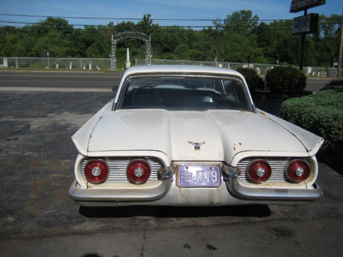 Ford Thunderbird