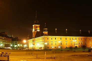 #Warszawa #Noc #Zamek #MałyPowstaniec #Syrenka