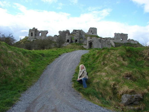 Rock of Dunamase w Head