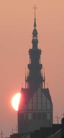 Elbląg #architektura #wieża #słońce #zachód