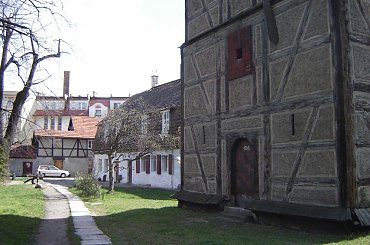 Budynki w poblizu Kosciola Pokoju #Slask #DolnySlask #Silesia #Schlesien #Slezsko #Friedenskirche #KosciolPokoju