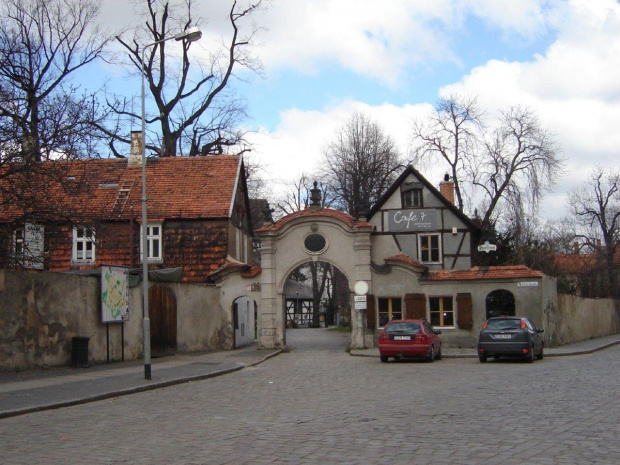 Drewniany kosciol wykonany w technice fachwerk czyli muru pruskiego. Swiatynia Ewangelicka. Obiekt wpisany na liste swiatowego dziedzictwa UNESCO. #Slask #DolnySlask #Silesia #Schlesien #Slezsko #Friedenskirche #KosciolPokoju