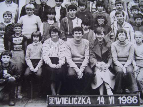 Wycieczka do Krakowa Wieliczki i Chorzowa 1986 ; school excursion