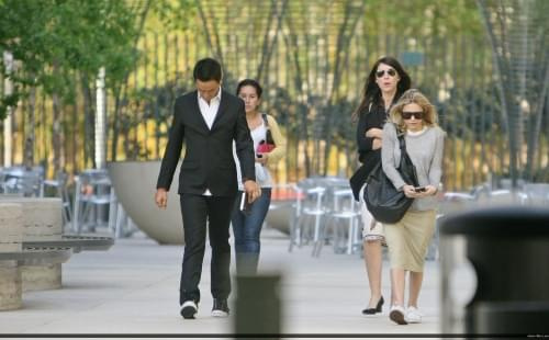 Ashley attends a metting at the MGM Tower-paparazzi maj 2008