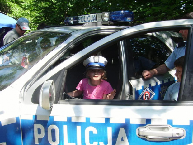 Ola policjantka