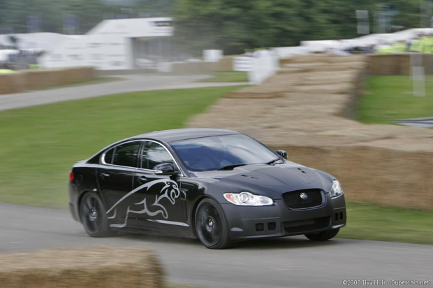 Jaguar XF-R
