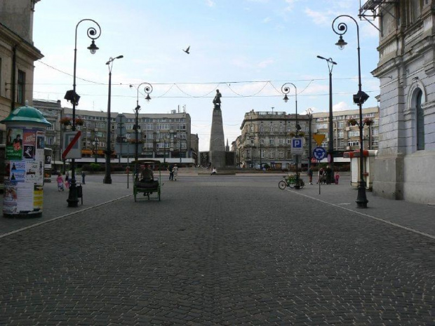Plac Wolności w Łodzi i jego okolice #Łódź #PlacWolności