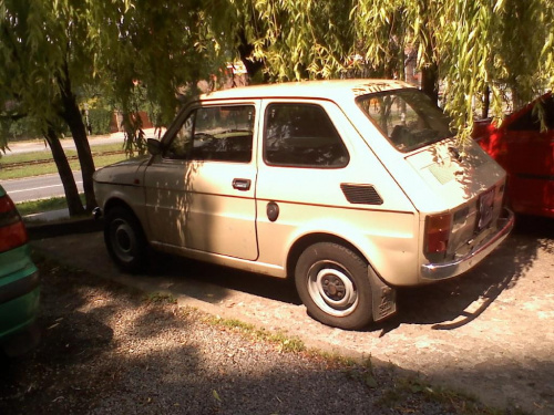 #Fiat126 #Fiat #samochód #samochod #auto #pojazd