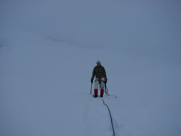 W czasie wejścia na pierwszy czterotysięcznik w moim życiu Bishorn 4153 #wakacje #góry #Alpy #lodowiec #treking #Szwajcaria #Bishorn