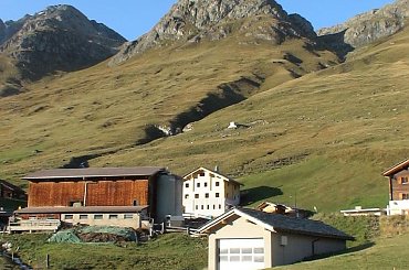 #Juf #Szwajcaria #NajwyzejPolozonaWiesWEuropie #Schweiz #Suisse #Switzerland #Svizzera #AlpySzwajcarskie