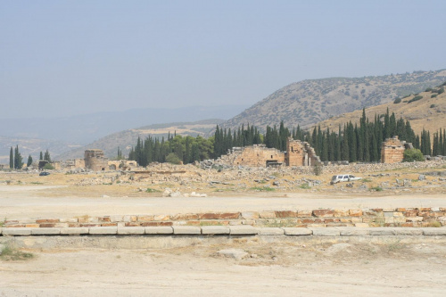 Widok na Hierapolis of Phrygia