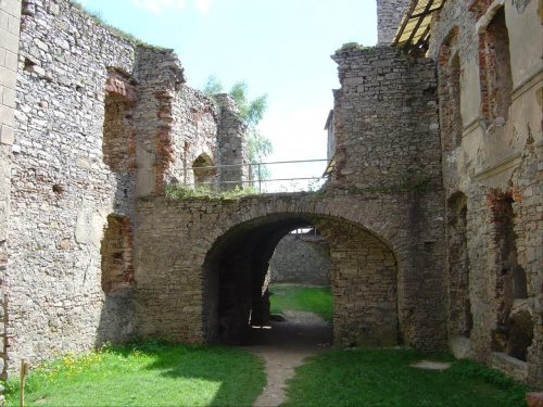 Ruiny zamku Krzyżtopór w Ujeździe #Zamek #Krzyżtopór #Ujazd #Polska #Ossoliński #ruiny