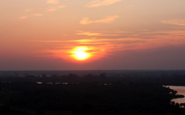 ...zaczyna się piękny zachód słońca w Kazimierzu nad Wisłą...