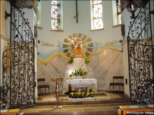 DĘBOWIEC k/ JASŁA - Sanktuarium Matki Bożej Saletyńskiej. #Dębowiec #sanktuarium #kościół #Saletyni