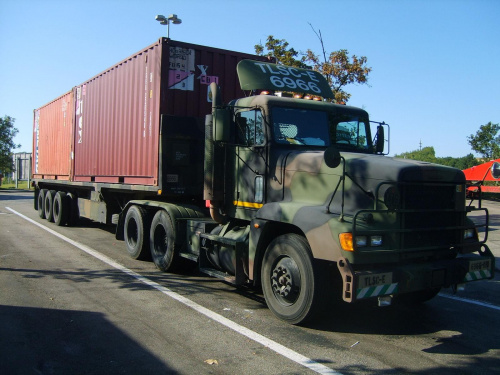 US Army Freightliner