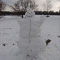 Londyński bałwanek ulepiony z moim Słonkiem:) #bałwanek #Londyn #zima #śnieg