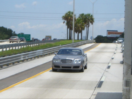 Bentley GT