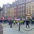 Pierwszy dzień wiosny. Manifestacja rasistów.