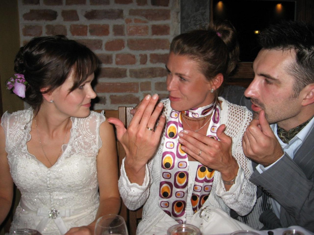po zaślubinach miały miejsce rozmowy podczas konsumpcji - i nie tylko..
