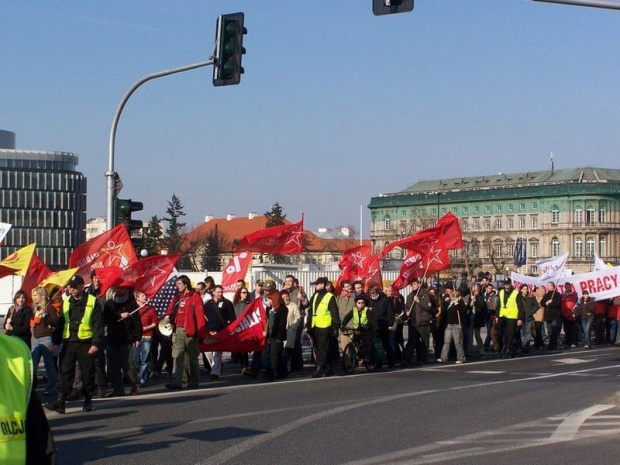 STOP BAZOM USA #MłodziSocjaliści #Demokracja #Równość #Socjalizm