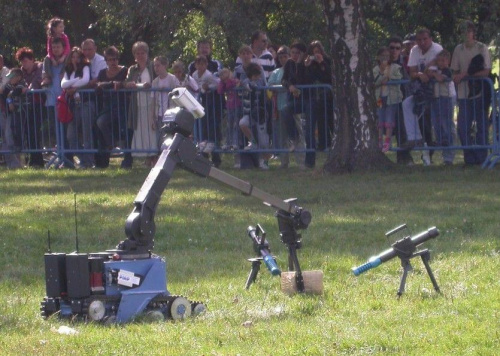 SG robot do neutralizacji ładunków wybuchowych