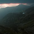 Rohacki Staw, Spalona Dolina - widok ze Spalonej w chmurny poranek #góry #masyw #mountain #RohackiStaw #Rohacze #Spalona #Tatry #Zachodnie