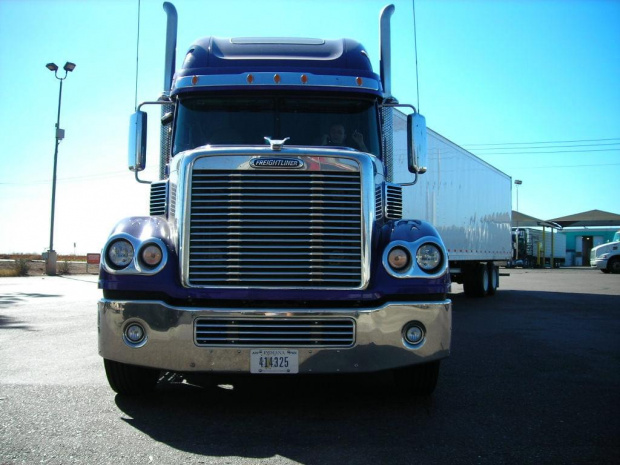 Freightliner Coronado