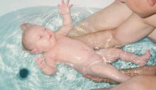lubię się kąpać w dużej wannie :)