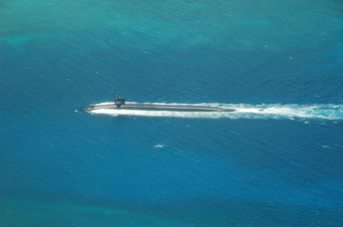 łódź podwodna wpływająca do portu Pearl Harbor, Honolulu - Hawaje #usa #wycieczka