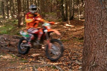 Beskid Ślaski; co (kogo?) można spotkać na turystycznym szlaku? RYCZĄCE ZAGROŻENIE #Śląski #Beskidy #góry #motocross #motor